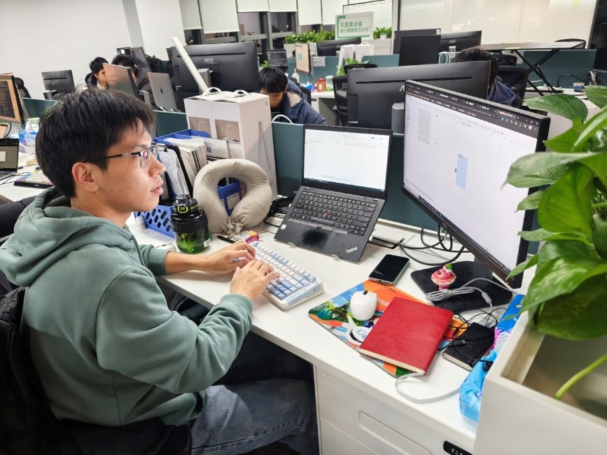 重塑科技整合新高度 業(yè)內(nèi)領(lǐng)先計(jì)算機(jī)系統(tǒng)集成服務(wù)戰(zhàn)略合作正式啟動(dòng)